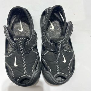 Nike Sandal